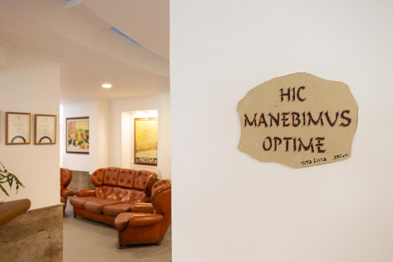 Hotel Poseidonia Mare Paestum Exterior photo